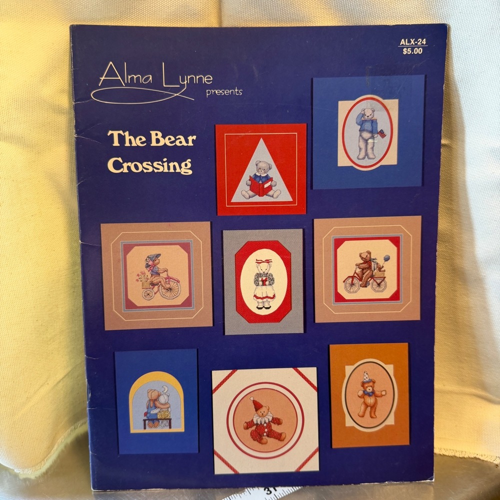 Alma Lynne The Bear Crossing Cross‎ Stitch Pattern Booklet ALX-24 Vintage 1984
